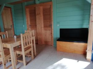 TV a/nebo společenská místnost v ubytování Casa Madeira