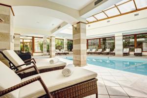 Bazén v ubytování Grupotel Nilo & Spa nebo v jeho okolí