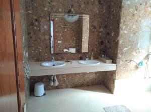 Koupelna v ubytování Apartamento Arena y Sal + 25 fotografií