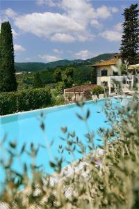 Bazén v ubytování Villa Parri Residenza D'epoca nebo v jeho okolí