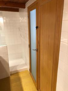 Ein Badezimmer in der Unterkunft Cozy en Blanch. Center