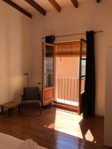 Ein Bett oder Betten in einem Zimmer der Unterkunft Cozy en Blanch. Center
