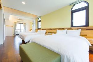 Letto o letti in una camera di Post-mountain view