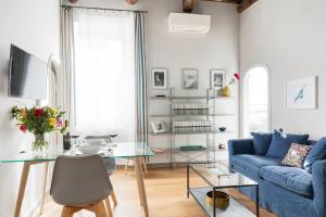 A seating area at Rome as you feel - Grotta Pinta apartments