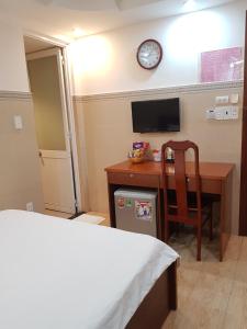 TV a/nebo společenská místnost v ubytování Thanh An Hotel