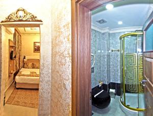 Koupelna v ubytování Glamour Classic Hotel Istanbul Sirkeci + 37 fotografií