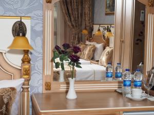 Postel nebo postele na pokoji v ubytování Glamour Classic Hotel Istanbul Sirkeci