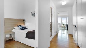 Letto o letti in una camera di Strand Hotell Borgholm