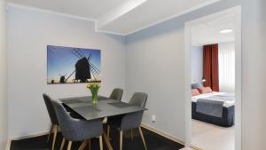 Letto o letti in una camera di Strand Hotell Borgholm