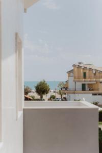 Vista generica sul mare o vista sul mare dall'interno dell'hotel