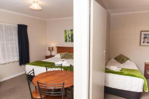 Postelja oz. postelje v sobi nastanitve Picton Accommodation Gateway Motel