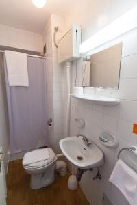 Koupelna v ubytování Hotel Zagreb