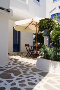 Gallery image of Hotel Apartments Giannis in Adamas