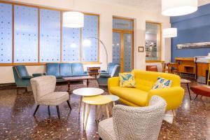 Χώρος καθιστικού στο ibis styles Trani +63 φωτογραφίες