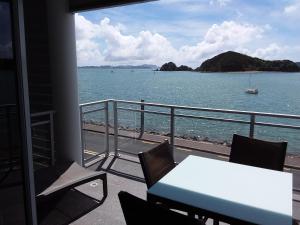 Afbeelding uit fotogalerij van Oceanfront Penthouse Bay of Islands NZ in Paihia