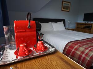 Una cama o camas en una habitación de Trotternish B&B