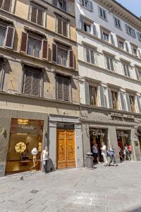 Το κτήριο όπου στεγάζεται  το διαμέρισμα