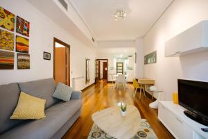 Posedenie v ubytovaní Apartamentos San Marcial 28