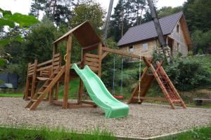 Ο χώρος παιχνιδιού για παιδιά στο Bukowinka