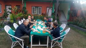 New Pokhara Lodge - Pokhara Lakeside vendégei