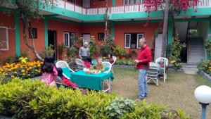 New Pokhara Lodge - Pokhara Lakeside vendégei