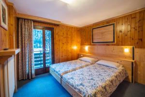 Gallery image of Hotel Cime D'Oro in Madonna di Campiglio