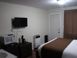 TV in/ali zabaviščno središče v nastanitvi Paddock Inn