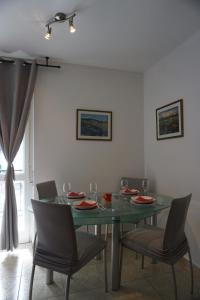 Posezení v ubytování Deluxe Apartman Pervan