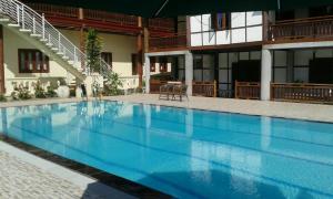 Bazén v ubytování Senesothxuene Hotel nebo v jeho okolí