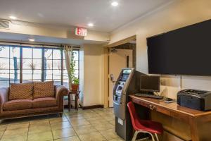 Imagen de la galería de Econo Lodge Milldale - Southington, en Plantsville