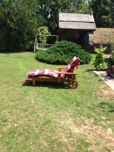 A garden outside Country house Balaton