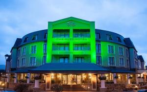 Afbeelding uit fotogalerij van The Rose Hotel in Tralee