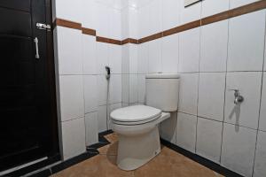 Hotel SAS Syariah的一间浴室