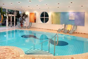 The swimming pool at or close to Hotel Rierhof