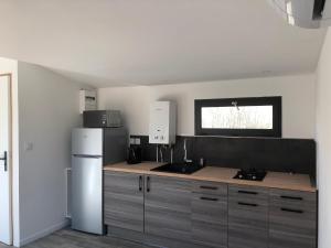 Φωτογραφία από το άλμπουμ του Tiny House sur la Côte d’Azur σε Ιέρ +7 φωτογραφίες