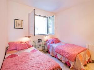 Posteľ alebo postele v izbe v ubytovaní Casa Pilar by Rent Costa Brava + 18 fotografií