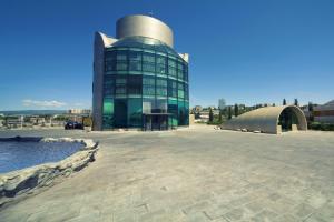 Bazén v ubytování Cruise Hotel nebo v jeho okolí