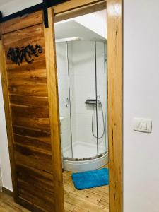 Koupelna v ubytování APARTMAN Captain Bervida Murter