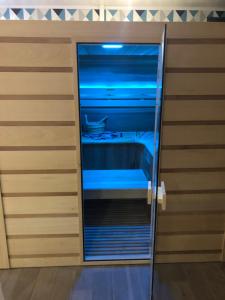 Foto sihtkohas Mouscron asuva majutusasutuse SPABYELLEETLUI spa rouge ou bleu galeriist