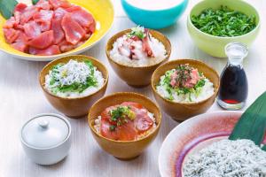 Makanan di atau berdekatan hotel