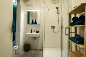 Kúpeľňa v ubytovaní Blue flat by GrazRentals best location & free parking