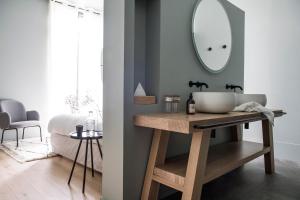 Imagine din galeria proprietății Maison Aribert în Saint-Martin-dʼUriage +21 fotografii