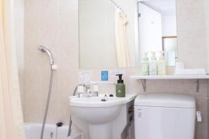 3s HOTEL HIRATSUKA的一间浴室