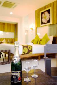 Nápoje v ubytování Lawana Escape + 30 fotografií