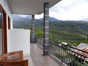 Balkon atau teras di One Homestay and Warung