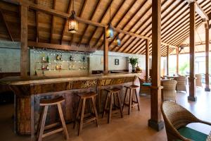 The lounge or bar area at Bale Gede Lembongan