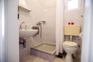 Koupelna v ubytování Apartments Korda L&M- Suhi Potok
