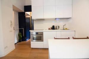 Кухня или мини-кухня в Sant'Andrea cozy apartment
