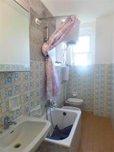 A bathroom at Casa Arcobaleno