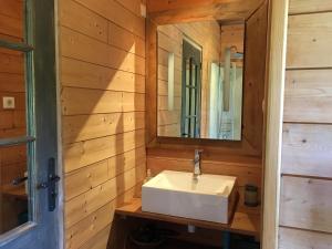 Kylpyhuone majoituspaikassa Ma Cabane à Sarlat
